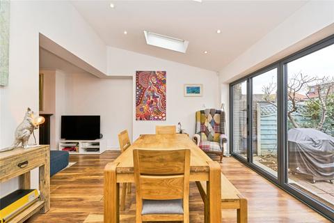 4 bedroom semi-detached house to rent, Melrose Avenue, Twickenham, TW2