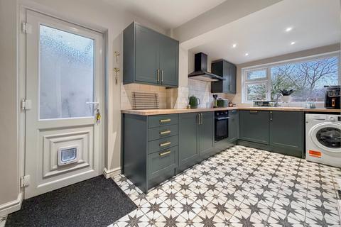 3 bedroom semi-detached house for sale, Kennedy Avenue, Long Eaton, Nottingham, Nottinghamshire, NG10
