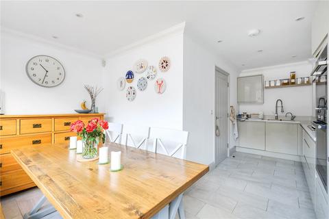 4 bedroom end of terrace house for sale, Brighton Road, Godalming, Surrey, GU7