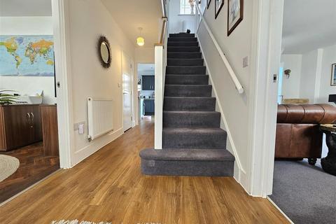 4 bedroom detached house for sale, Rectory Close, Maisemore, Gloucester