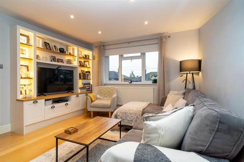 2 bedroom maisonette for sale, Alban Crescent, Borehamwood WD6