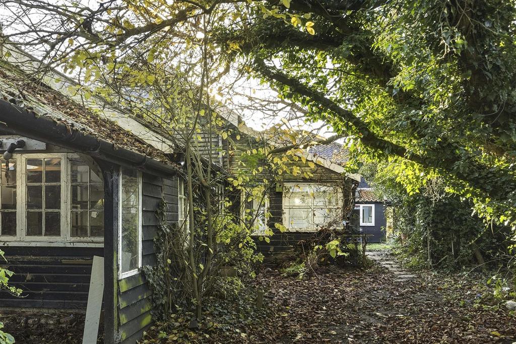 The Old Manse 24.jpg