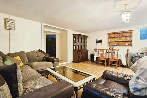 2 bedroom semi-detached house to rent - Stanwell Road, Horton, Slough, Berkshire, SL3