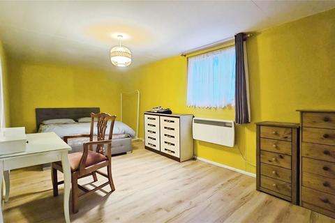 2 bedroom semi-detached house to rent, Stanwell Road, Horton, Slough, Berkshire, SL3