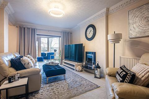 4 bedroom detached house for sale, 34A The Quadrant, Totley, S17 4DB