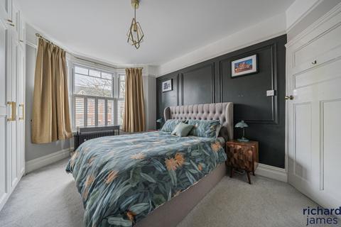 undefined, The Mall, Old Town, Swindon, SN1