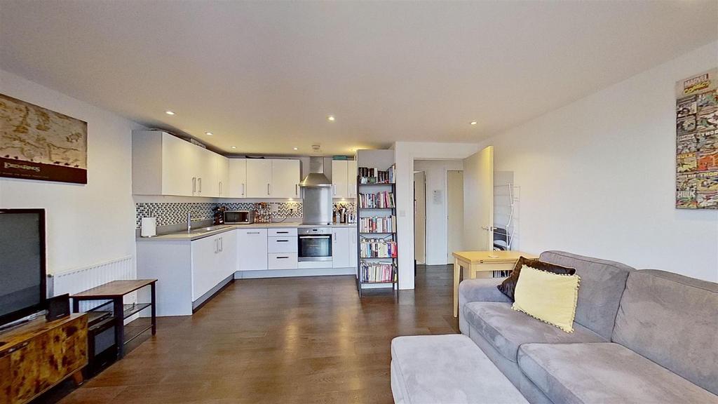 134-Garratt-Lane-Wandsworth-SW18-01192025 193558.j