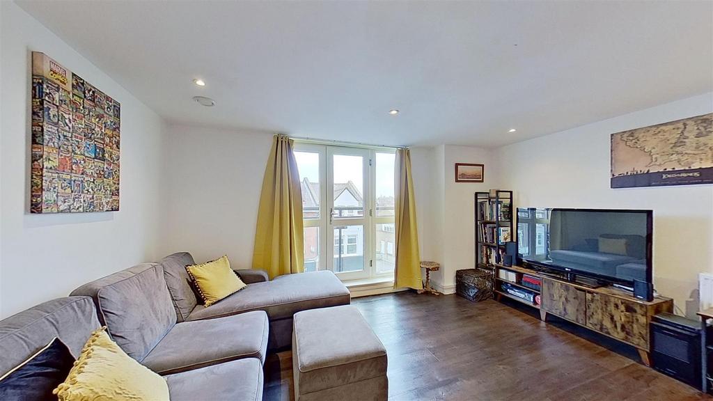 134-Garratt-Lane-Wandsworth-SW18-01192025 193612.j
