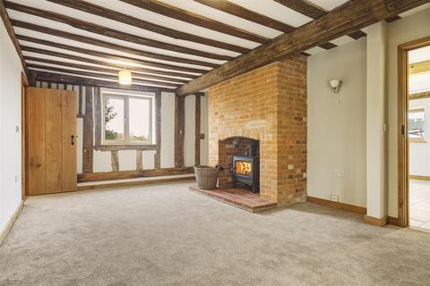5 bedroom detached house for sale, East Church Street, Norwich NR16