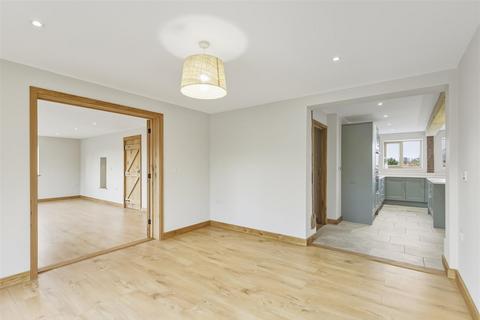 5 bedroom detached house for sale, East Church Street, Norwich NR16