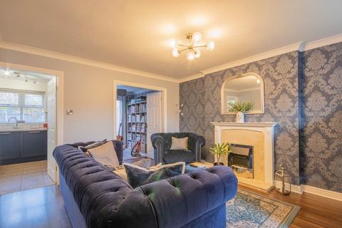 3 bedroom detached house for sale, Mountbatten Way, Beeston, Nottingham, Nottinghamshire, NG9