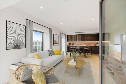 2 bedroom flat for sale, Royal Crest Avenue, India House, E16