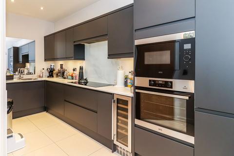 3 bedroom terraced house for sale, Burrow Close, Watford, WD17