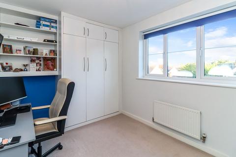 3 bedroom terraced house for sale, Burrow Close, Watford, WD17