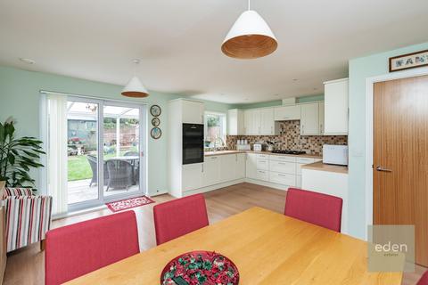 undefined, Poynder Drive, Snodland, ME6