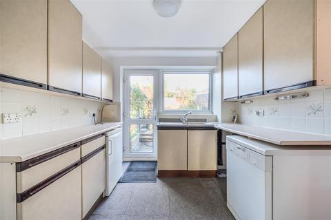 3 bedroom semi-detached house for sale, Woodleas, Maidstone