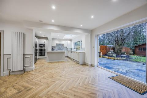 5 bedroom detached house for sale, Hazleton Way, Waterlooville PO8