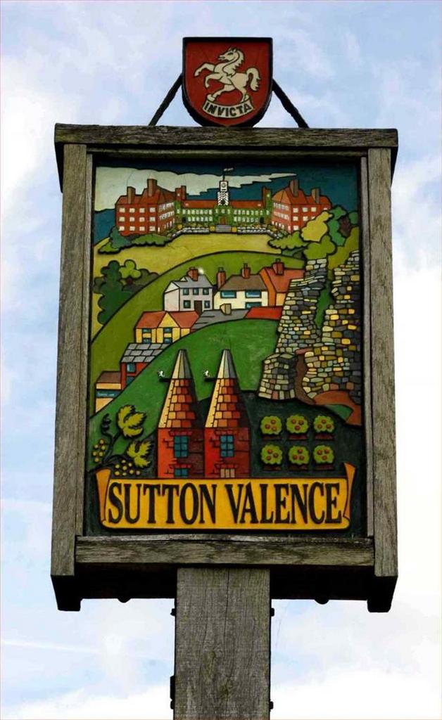 Sutton Valence Road sign.jpg