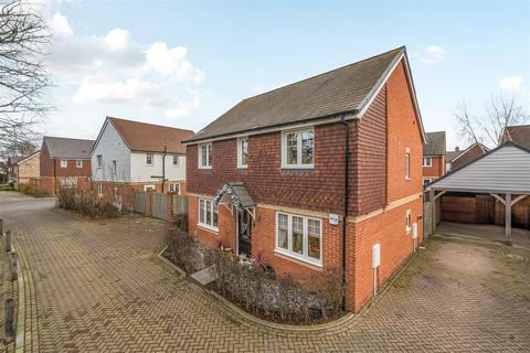 4 bedroom detached house for sale, Blenheim Place, Headcorn