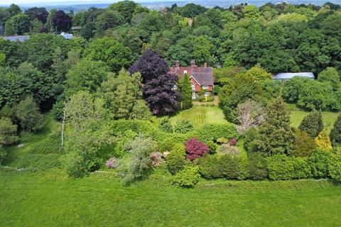 undefined, Sharpthorne, Near East Grinstead