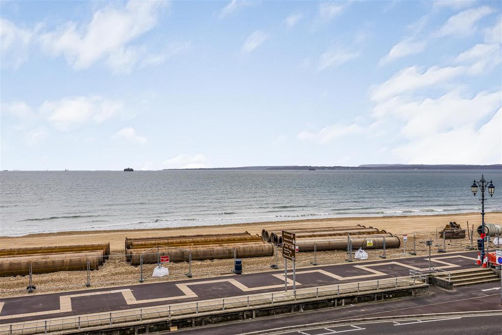 5 Clearwater Apartments, South Parade, Southsea-Po