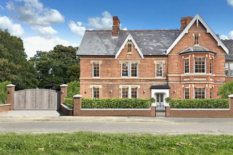6 bedroom house for sale, The Common, Marlborough SN8