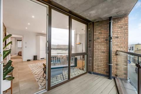2 bedroom apartment for sale, Wadeson Street, London, E2
