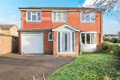 5 bedroom detached house for sale, Fitzwilliam Road, Bearsted