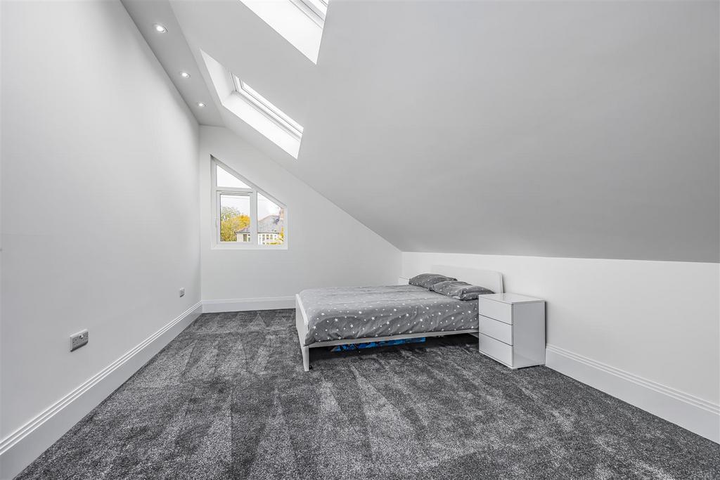 31 Lovedean Lane, Waterlooville-Portico Marketing-S