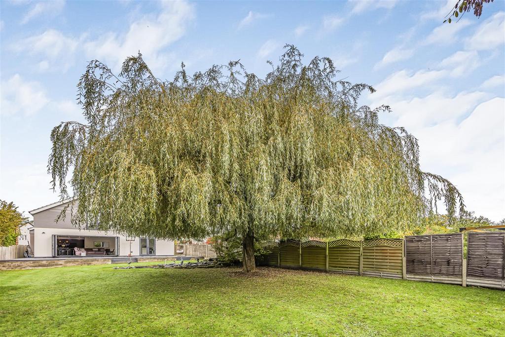 31 Lovedean Lane, Waterlooville-Portico Marketing-S