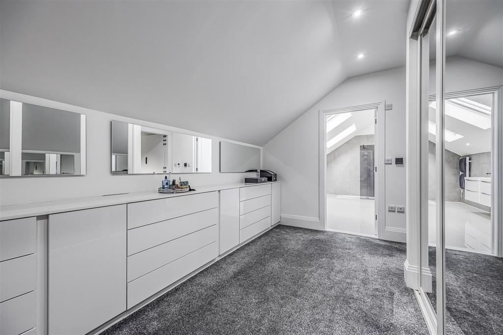 31 Lovedean Lane, Waterlooville-Portico Marketing-S