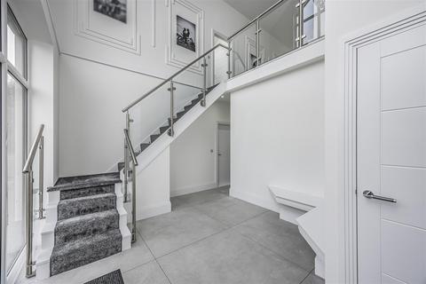 5 bedroom detached house for sale, Lovedean Lane, Waterlooville PO8