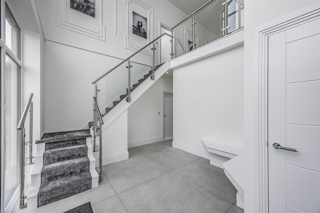 31 Lovedean Lane, Waterlooville-Portico Marketing-S