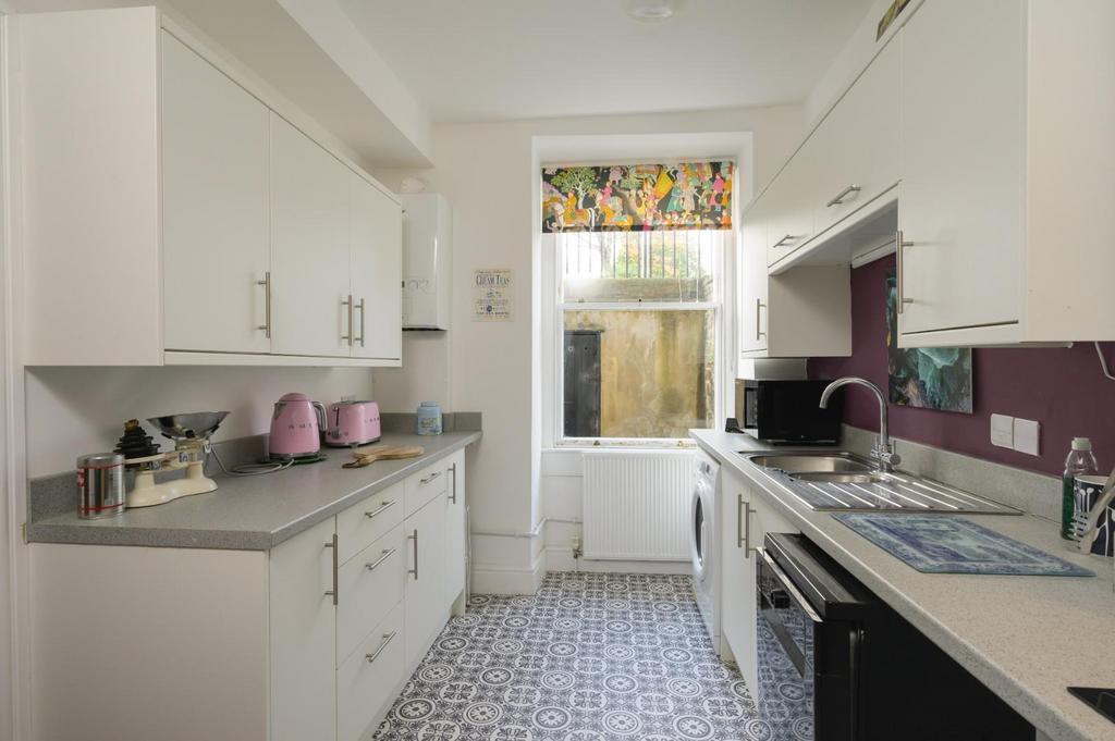 Kitchen.jpg