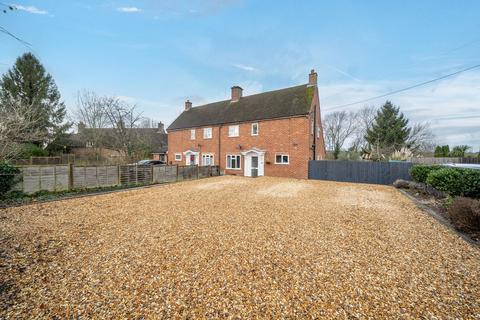 3 bedroom semi-detached house for sale, Fairfield, Whitchurch, RG28 7ET