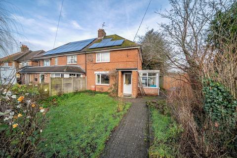 3 bedroom semi-detached house for sale, Bere Hill, Whitchurch, RG28 7EN