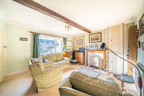 3 bedroom semi-detached house for sale, Bere Hill, Whitchurch, RG28 7EN