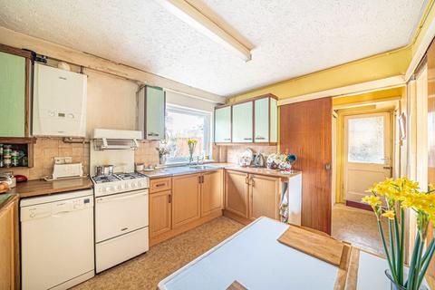 3 bedroom semi-detached house for sale, Bere Hill, Whitchurch, RG28 7EN