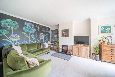3 bedroom semi-detached house for sale, Evingar Road,Whitchurch,RG28 7EY