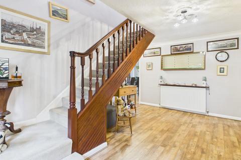 4 bedroom detached house for sale, Longwood Avenue, Bingley, BD16 2RX