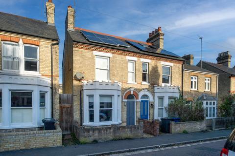 2 bedroom end of terrace house for sale, Marshall Road, Cambridge, CB1