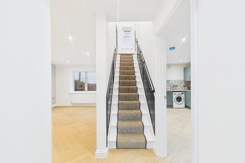 3 bedroom semi-detached house for sale, Broadway, Farcet, PE7