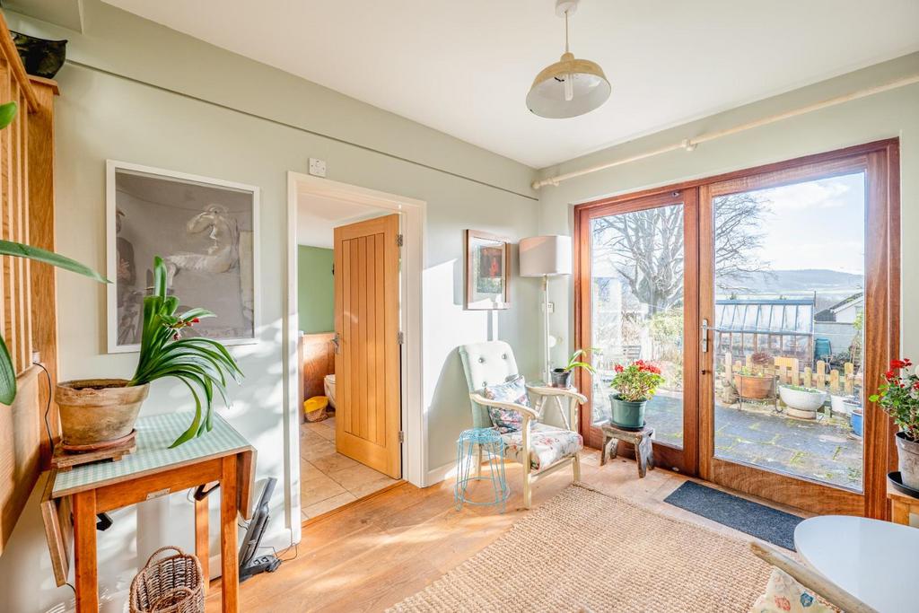 Garden room.jpg