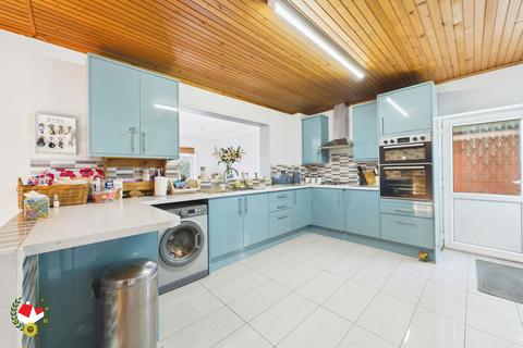 5 bedroom detached house for sale, Reservoir Road, Gloucester, GL4 6RX