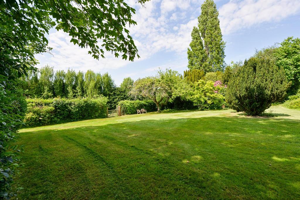 Gardens...jpg