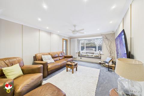 4 bedroom detached house for sale, Friary Road, Abbeymead, Gloucester GL4 5FD