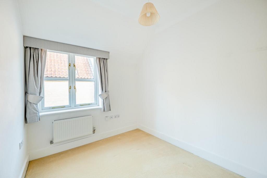 Bedroom 3.jpg