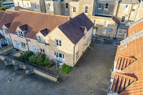 undefined, Devonshire Mews, Devonshire Buildings, Bath BA2