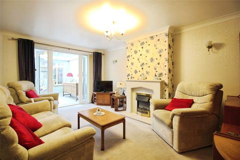 2 bedroom bungalow for sale, Roslyn Road, Woodley RG5