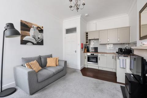 2 bedroom apartment for sale, Duke Street, Bath BA2